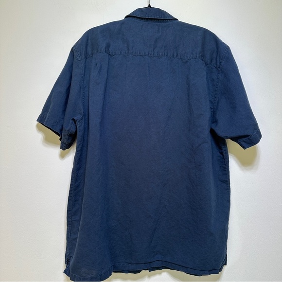 Columbia | Men's Short Sleeve Lightweight Ramie Blend Button-Down Shirt - Picture 5 of 6